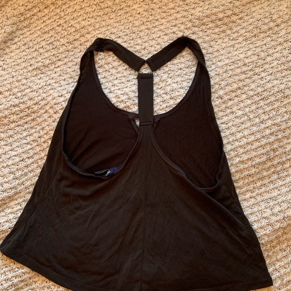 🔆Moving Sale 20% Off 🔆Black Lose Tank Top - Picture 2 of 3